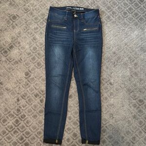 Vanilla Star Women's Blue Jeans